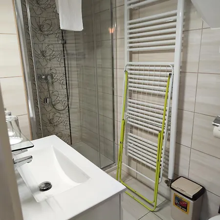 Havasi Vendeghaz * Gyenesdiás