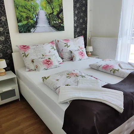 Appartement Havasi Vendeghaz Gyenesdiás