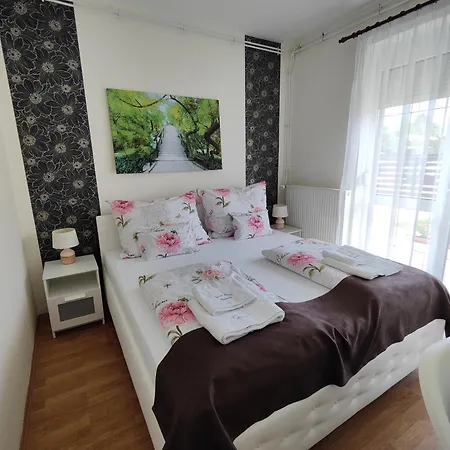 Havasi Vendeghaz Appartement